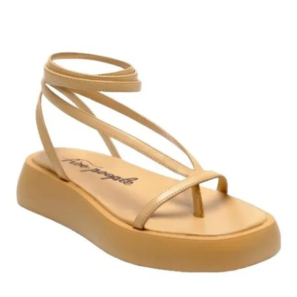 NEW FREE PEOPLE Winnie Wrap Flatform  in  Vachetta  for women 252