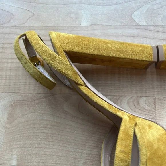 New GIANVITO ROSSI Poppy Suede Platform Sandals (Mismate Size 38.5 &amp; 38 EU)