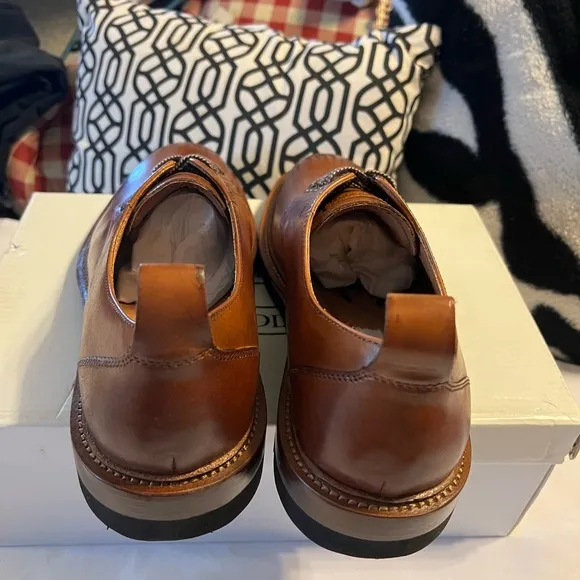 NEW IN BOX STEVE MADDEN MENS DRESS SHOES