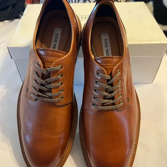 NEW IN BOX STEVE MADDEN MENS DRESS SHOES