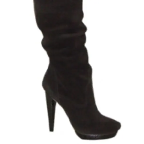 New in Box Wild Pair Over Knee Suede Snake High Heel Boot LILA 8.5