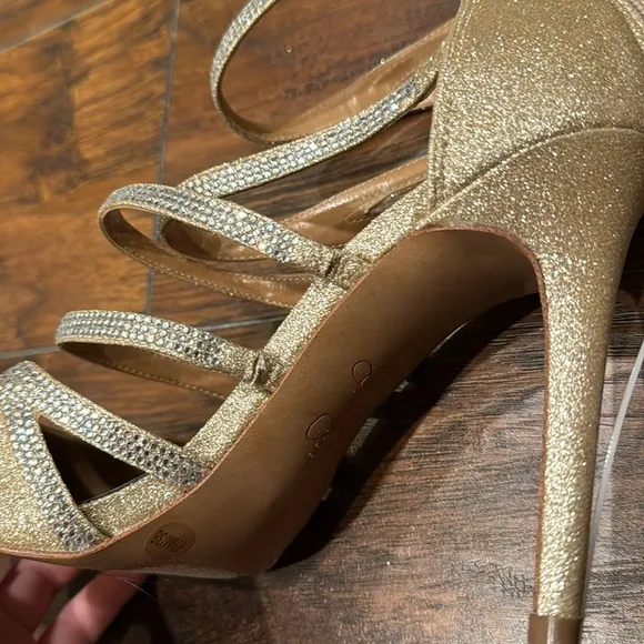 NEW! Jessica Simpson Champagne Parminda Pump - Size 7.5/38eu