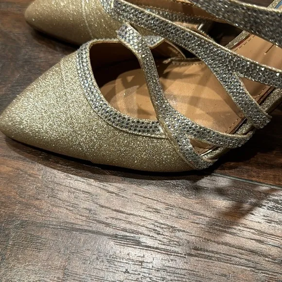 NEW! Jessica Simpson Champagne Parminda Pump - Size 8/39