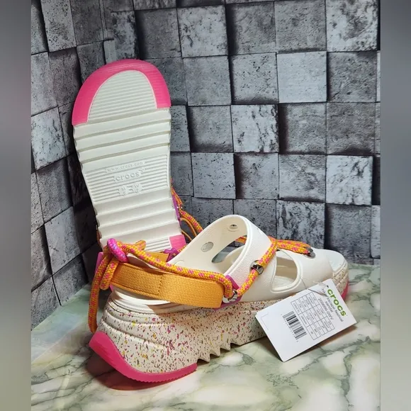 New.. Limited Edition Crocs Hiker Xscape Festval Sandals In Chalk Size 7