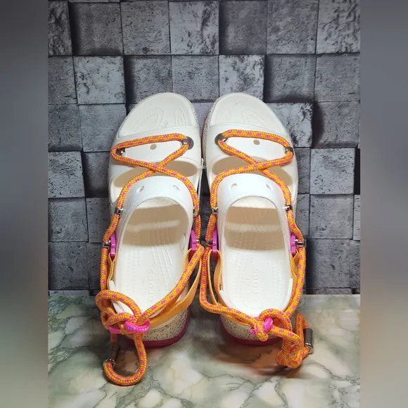 New.. Limited Edition Crocs Hiker Xscape Festval Sandals In Chalk Size 7