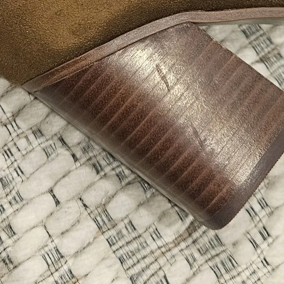NEW! MARC FISHER Mayko Cognac Pointed Toe Over The Knee Boots!
