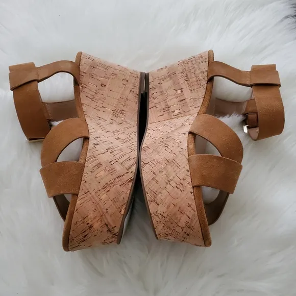 NEW Marc Fisher Suede Platform Sandals Size 10