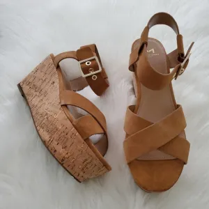NEW Marc Fisher Suede Platform Sandals Size 10