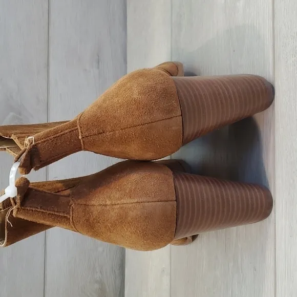 NEW Marc Fisher Women LTD Alva Heels Pointed Toe Boots shoes sz 11M