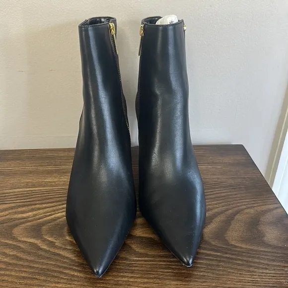 NEW Michael Kora Alina Flex Logo Ankle Bootie