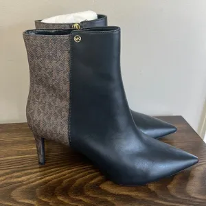 NEW Michael Kora Alina Flex Logo Ankle Bootie