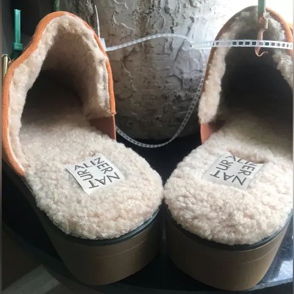 New Naturalizer Women’s Genn-Connect Slip on Mules