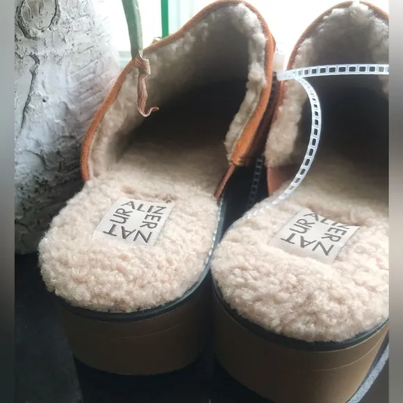 New Naturalizer Women’s Genn-Connect Slip on Mules