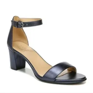 New Naturalizer Women's Vera black block high heel Dress Sandal ankle strap 6