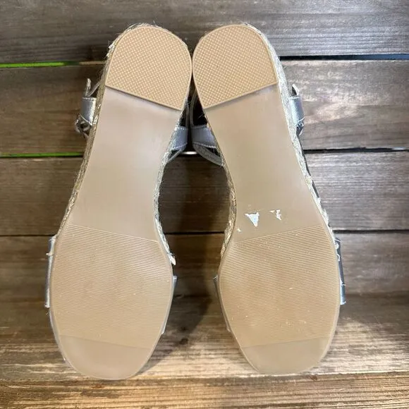 New NWOB Big Kids Steve Madden‎ Silver Espadrille Wedge Heeled Sandals Size 4 Y