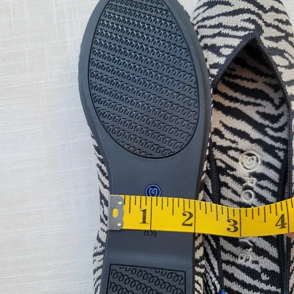 New! Rothy’s sz 8.5 Black White Zebra Ballet Flats Shoes New in Box