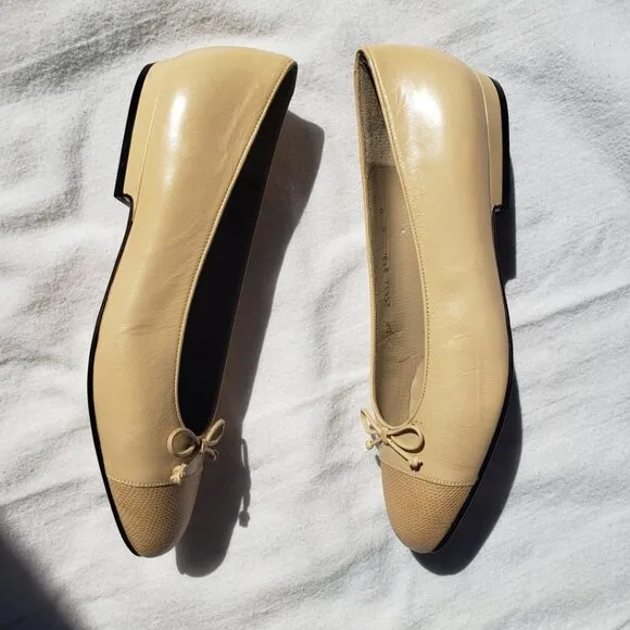 NEW! Salvatore Ferragamo Snakeskin Cap Toe Ballet Flats Beige 6B