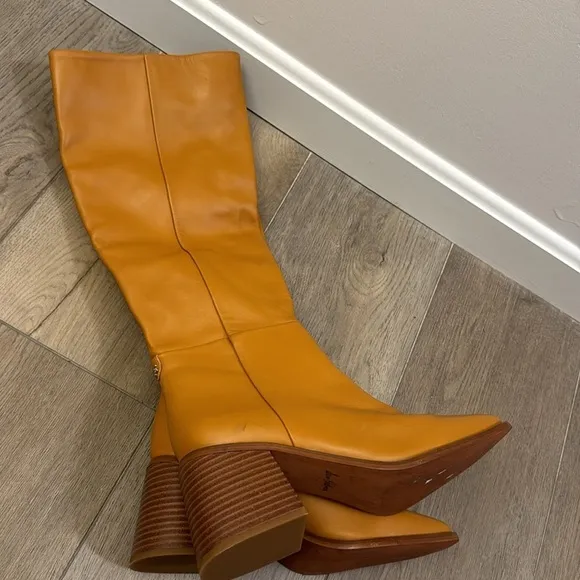 NEW! Sam Edelman Wade Tall Boot - Size 7US / 37 EU