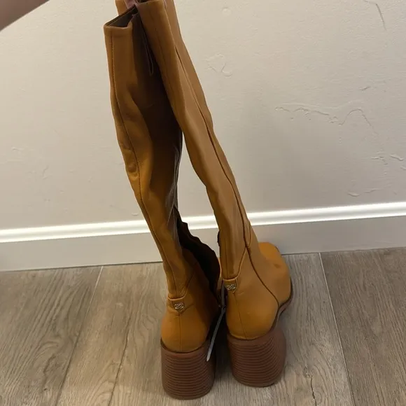 NEW! Sam Edelman Wade Tall Boot - Size 7US / 37 EU