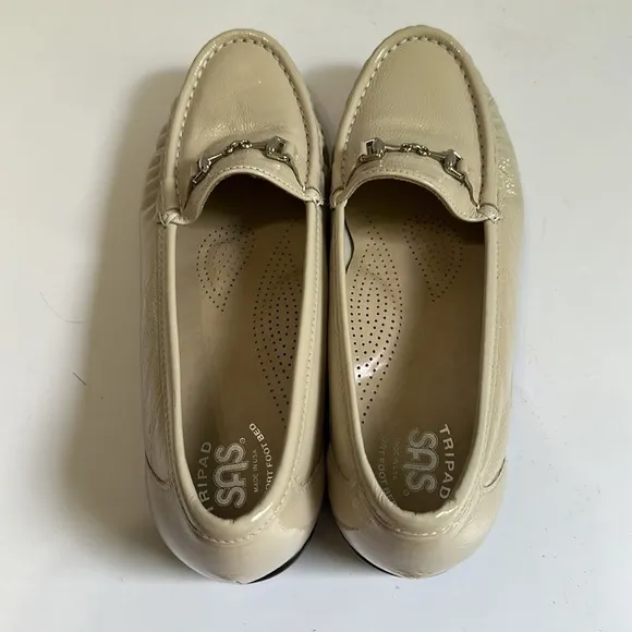 New SAS Metro Leather Loafer Bone Patent cream tan moccasins buckle shoes