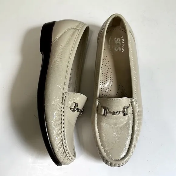 New SAS Metro Leather Loafer Bone Patent cream tan moccasins buckle shoes