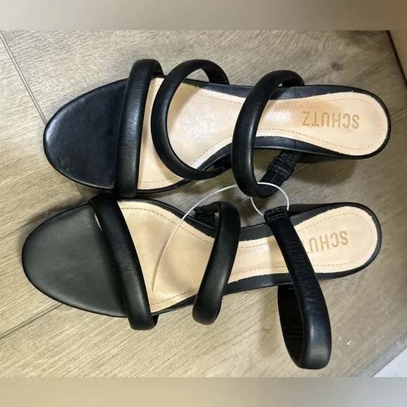 NEW! Schutz Black Olly Block Heel Sandal - Size 7.5
