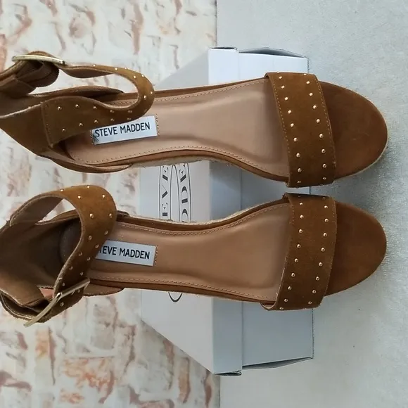 New Steve Madden Joani Wedge Sandals