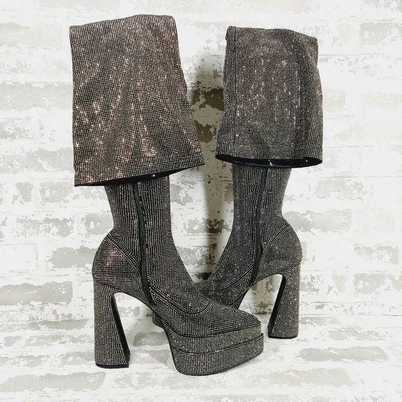 NEW Steve Madden Sultry Studded Platform Over the Knee Boots F611