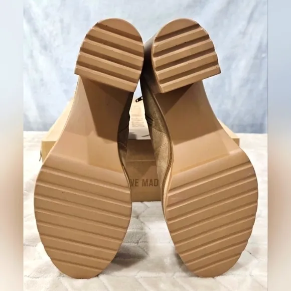 New Steve Madden Tan Faux Suede Platform Ankle Boots NIB