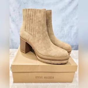 New Steve Madden Tan Faux Suede Platform Ankle Boots NIB