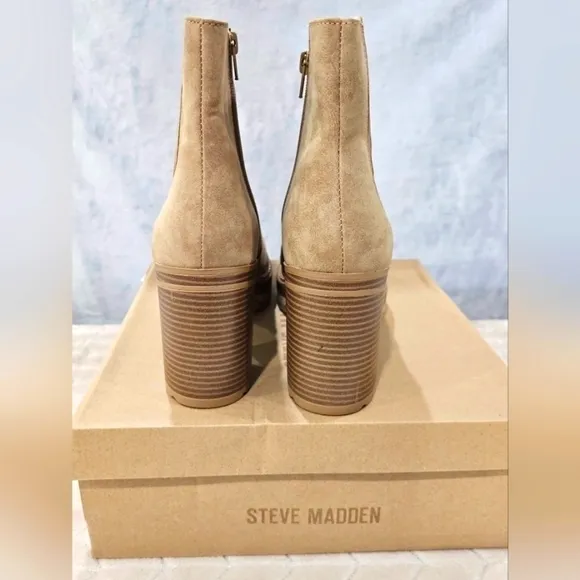New Steve Madden Tan Faux Suede Platform Ankle Boots NIB