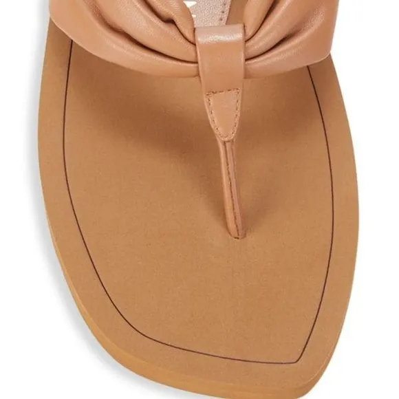 NEW Stuart Weitzman Cassie Leather Thong Sandals
