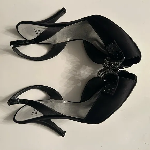 New STUART WEITZMAN satin sling back peep toe sandals black crystal bow 8W