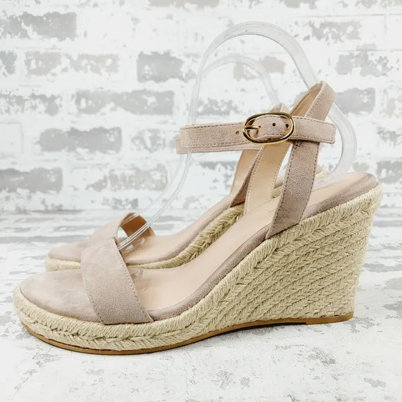 New STUART WEITZMAN Teddi Cream Suede Espadrille Wedge Sandals F76