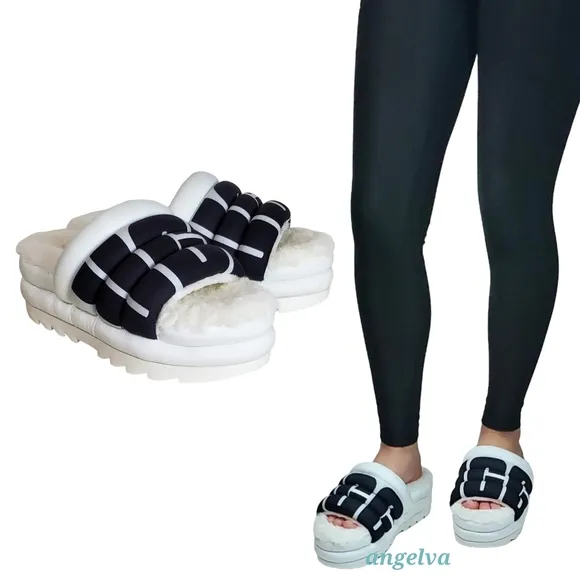 New Ugg maxi slide logo quilted puff platform slipper sandals white black size 8