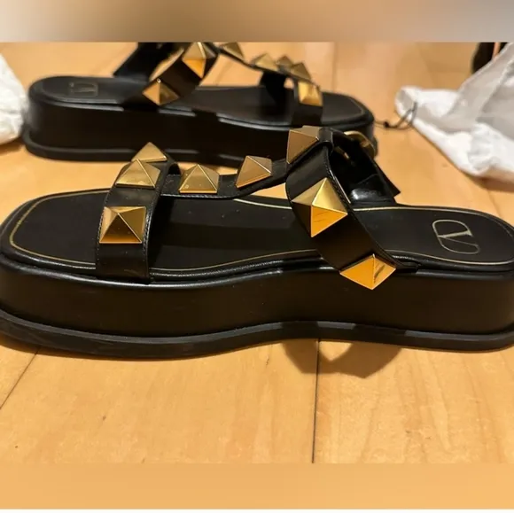 NEW! Valentino Garavani platform stud sandals