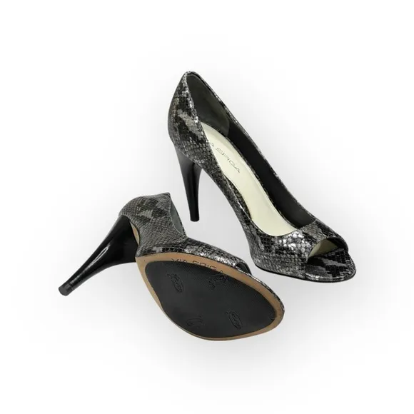 new Via Spiga  Metallic Python Leather Peep Toe Heels Pumps  Black Grey  8.5M