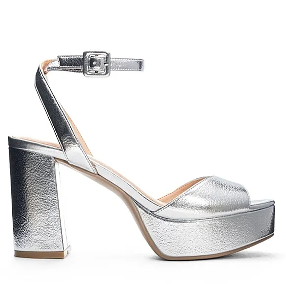 New w/o Box Chinese Laundry Theresa Faux Leather Block Heel Platform Sandals
