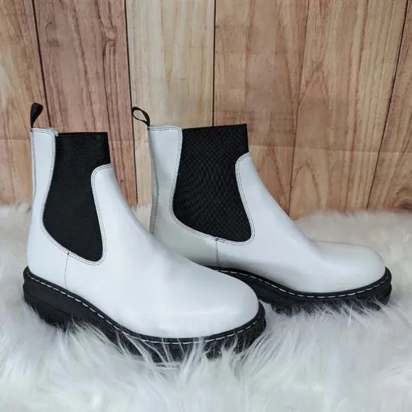 New Womens Marc Fisher LTD Patrick White Leather Platform Chelsea Boots Size 7.5