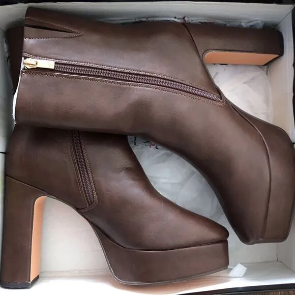 New York &amp; Company Raylan Platform Ankle Boots Chocolate Size 8.5