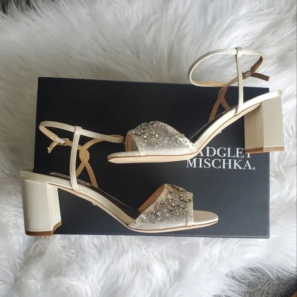 NIB* Badgley Mischka 'Blaine' Embellished Block Heel, Size 5.5