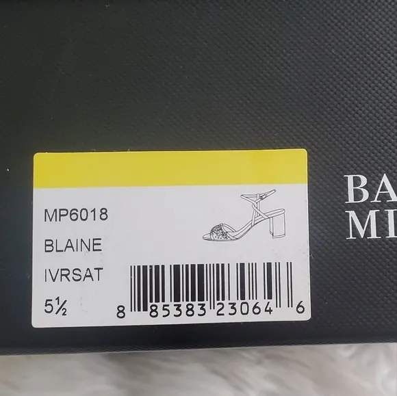 NIB* Badgley Mischka 'Blaine' Embellished Block Heel, Size 5.5