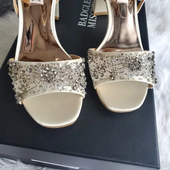 NIB* Badgley Mischka 'Blaine' Embellished Block Heel, Size 5.5
