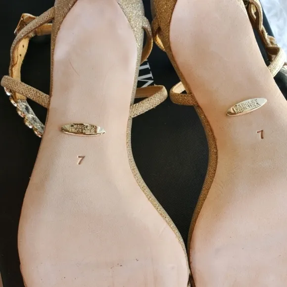 NIB* Badgley Mischka 'Kai' Stiletto Heel, Size 7