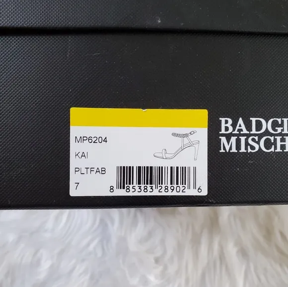 NIB* Badgley Mischka 'Kai' Stiletto Heel, Size 7