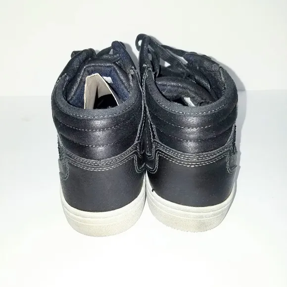 NIB Edgar Ash Casual Shoes