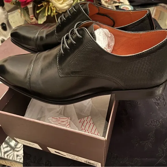 NIB Men's Florsheim 10 D Elegant Black Men's Dress Shoes