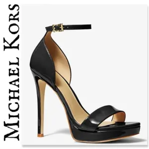 NIB Michael Kors Jordyn Patent Leather Platform Sandal