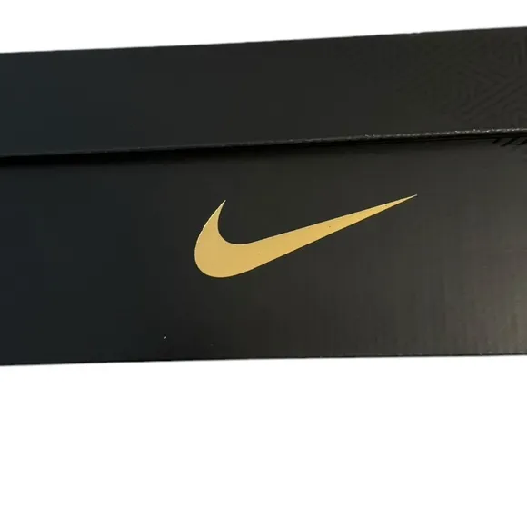 NIB Nike Zoom Freak 2 shoes