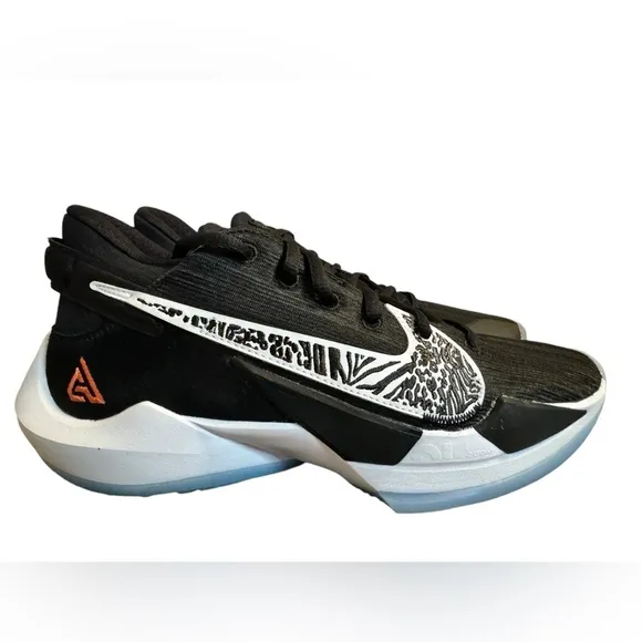 NIB Nike Zoom Freak 2 shoes